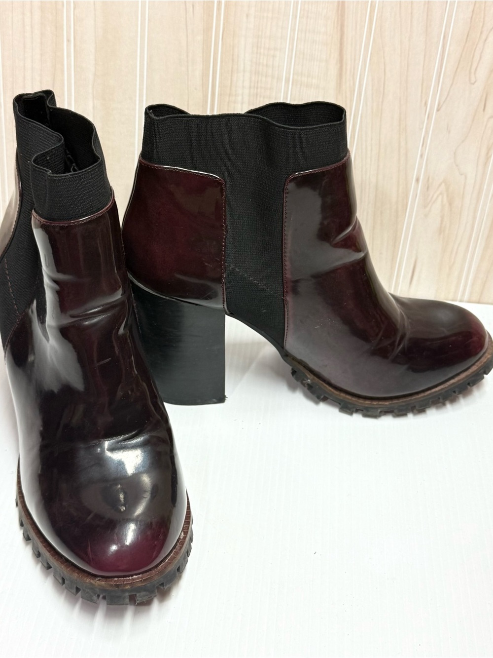 Steve Madden Patent Chelsea Ankle Boots in Burgundy and Black